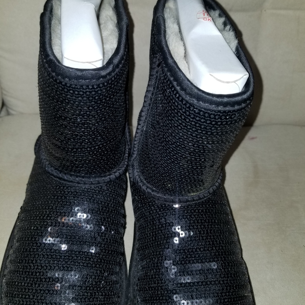 Girls ugg boots - Picture 2 of 5